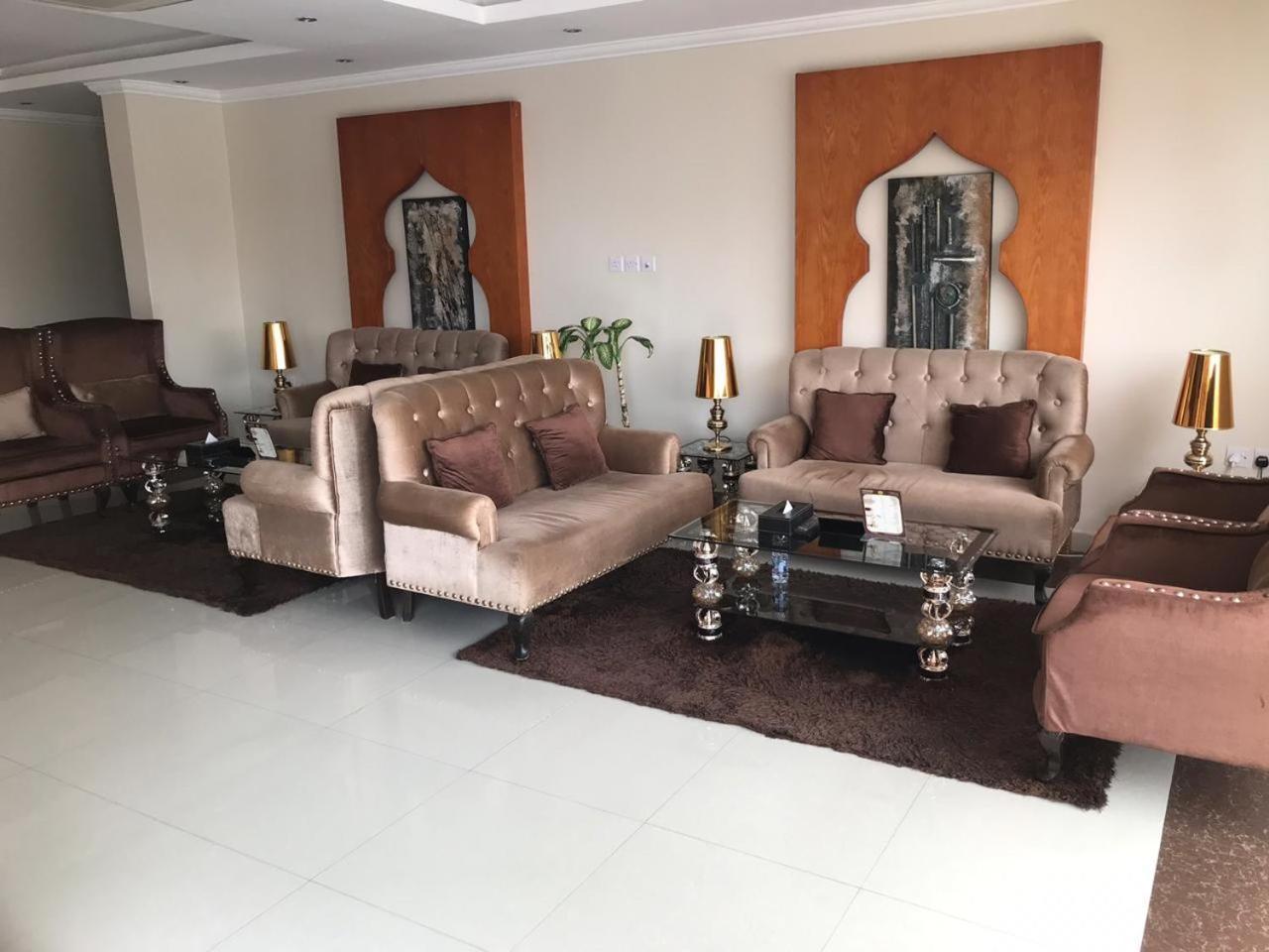 Nawara Furnished Units - Al Aziziyah Lägenhet Riyadh Exteriör bild